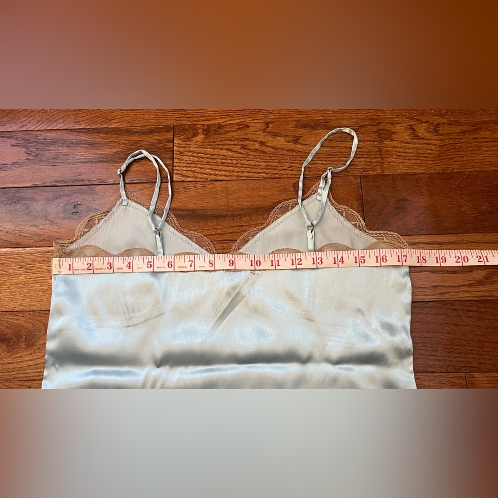 Vintage Y2K Old Navy Lace Blue Tan camisole Top Sz M - Picture 14 of 15